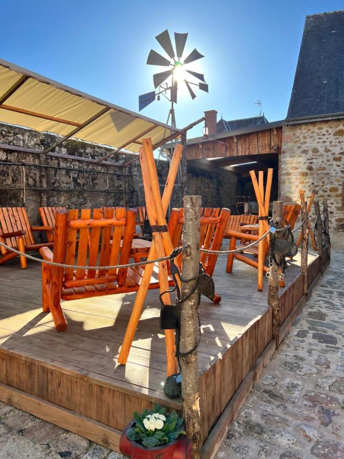 Hotel Le Ranch Brulon Exterior photo