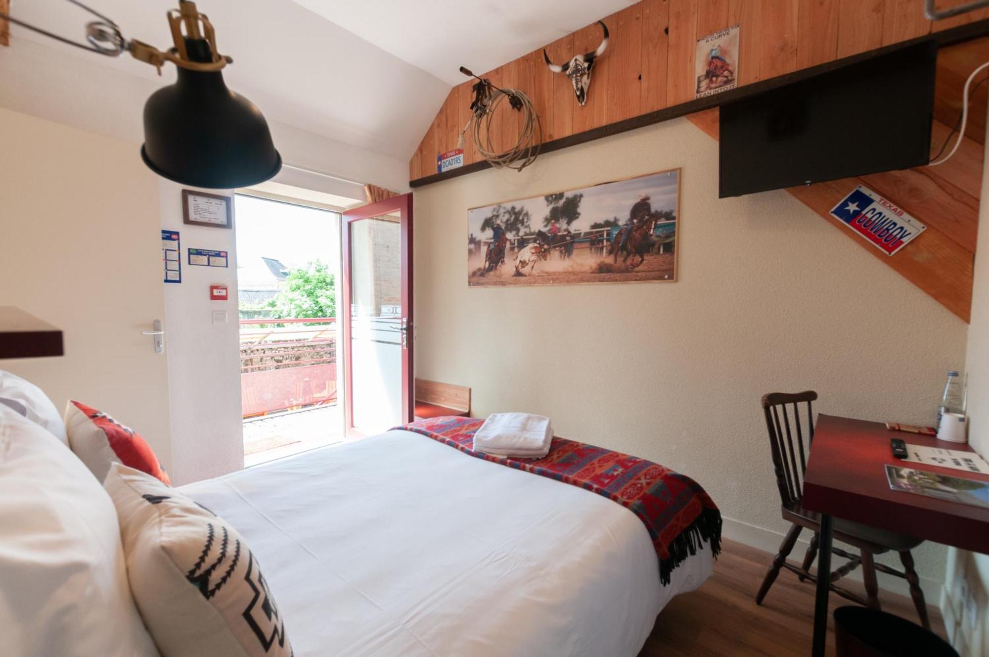 Hotel Le Ranch Brulon Exterior photo
